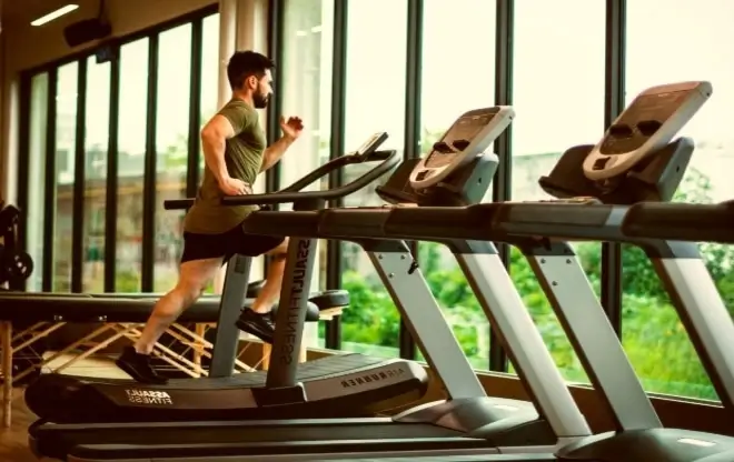 how to lose 10 lbs. on a treadmill in a month